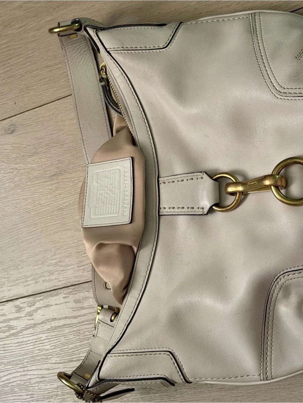 Vintage Coach Cream Leather Shoulder Bag with Brass Hardware